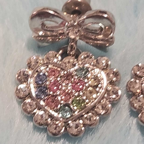 Earrings, fashion, heart, bows and rhinestones - Picture 2 of 4